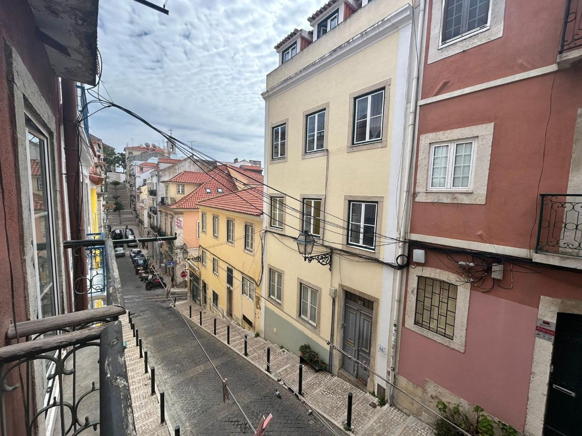 Typical Bica Apartment Lisboa Dış mekan fotoğraf